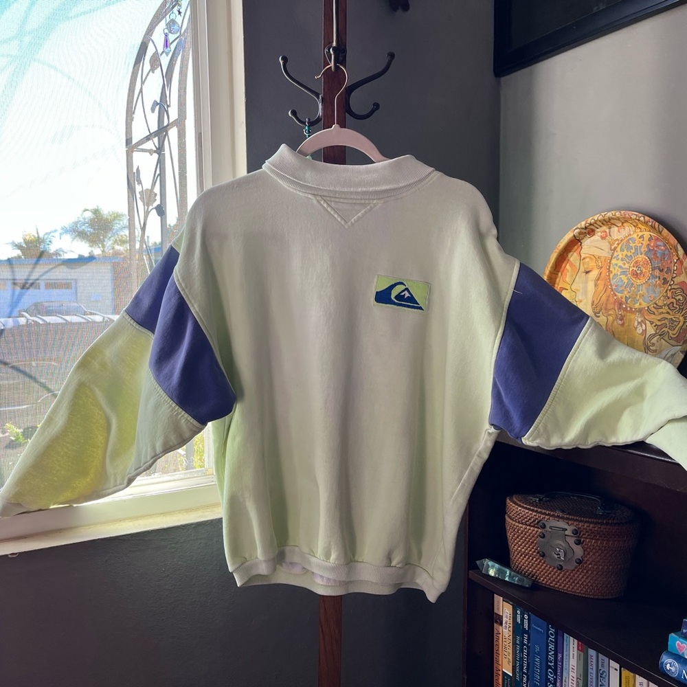 Quiksilver vintage sun faded lime green and blue Sweatshirt crew neck